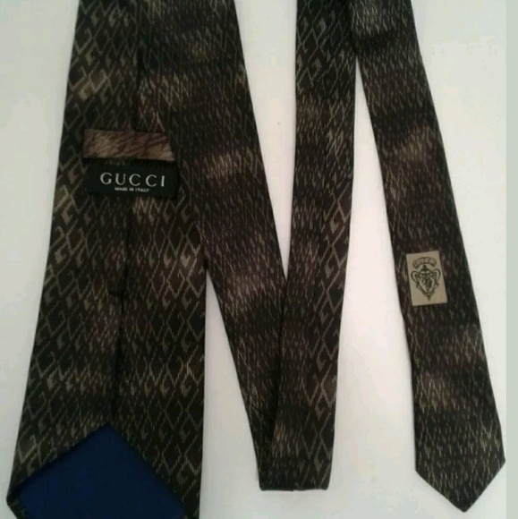 GUCCI MENS AUTHENTIC 100% ITALIAN SILK TIE - Picture 1 of 6